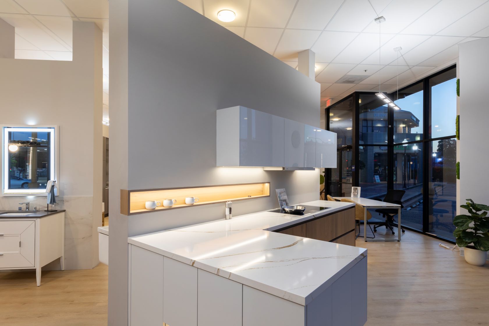 Redwood City California Showroom Kitchen Cabinet Display