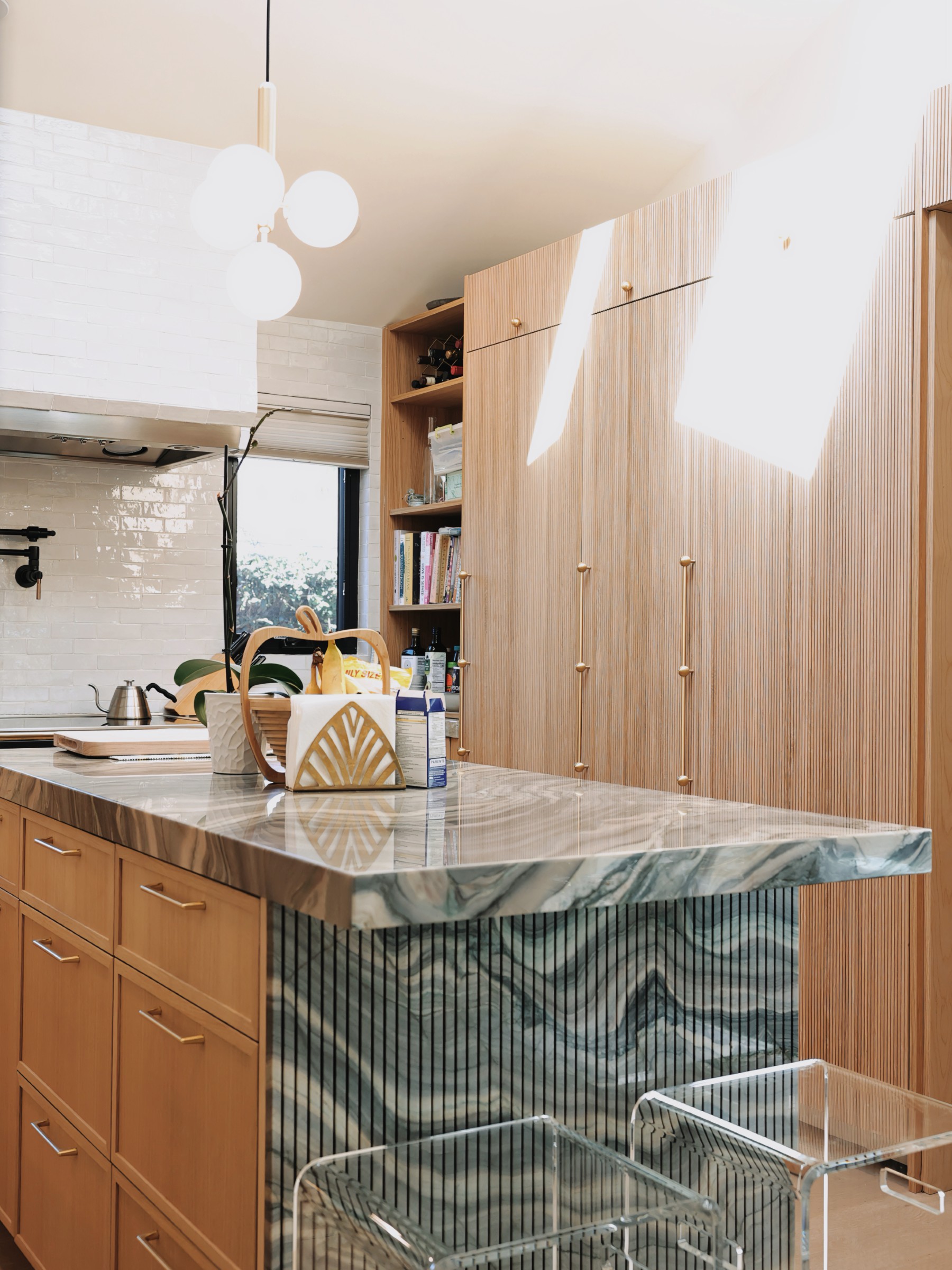 Rift White Oak & Creamy Mushroom