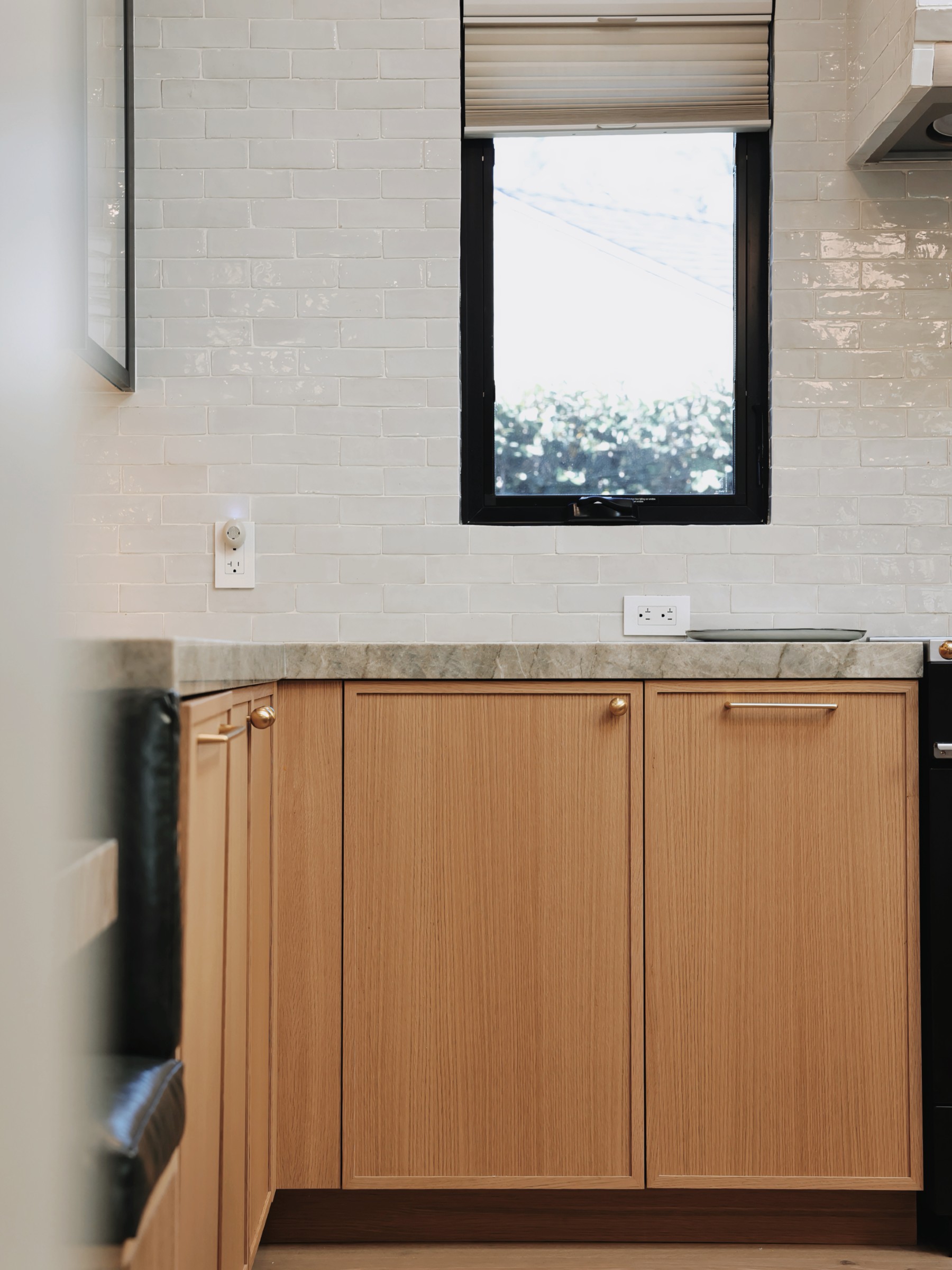 Rift White Oak & Creamy Mushroom