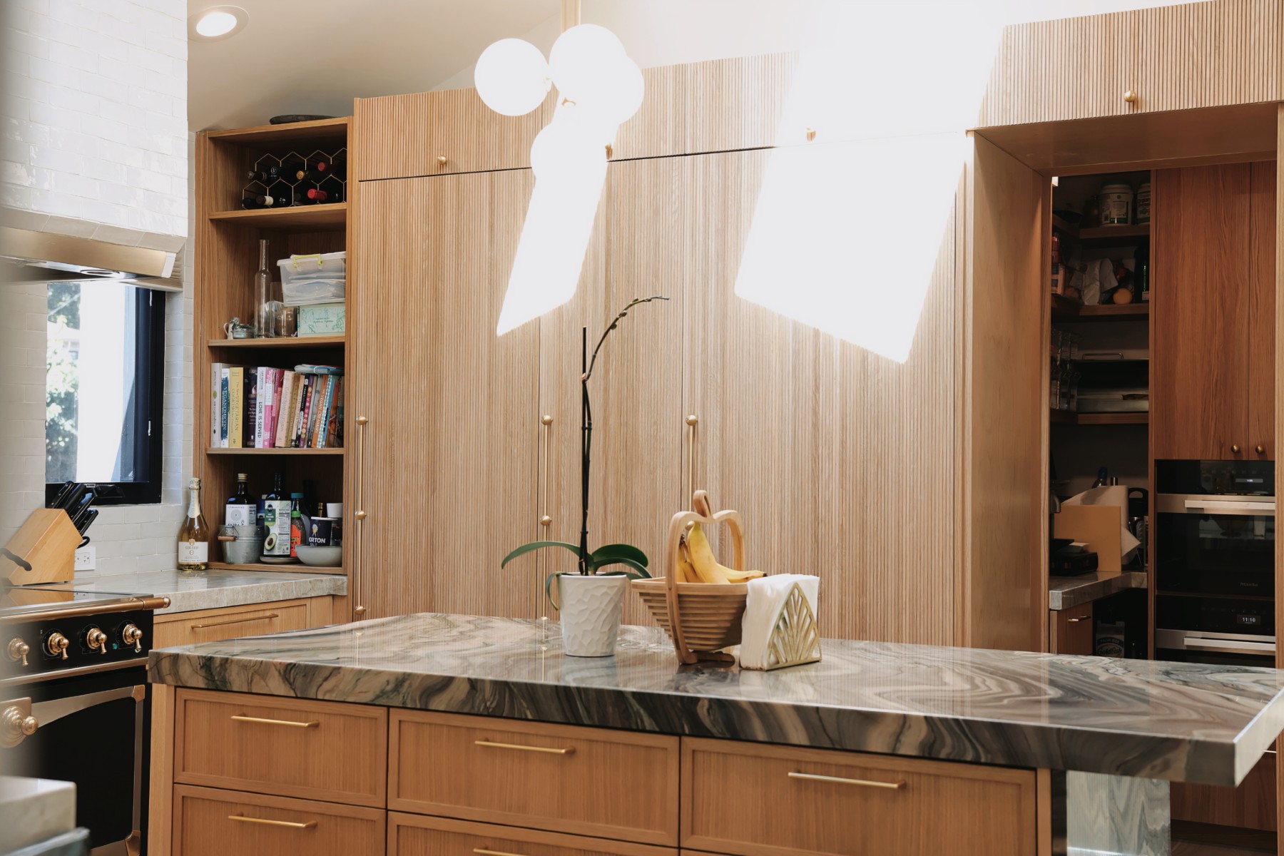 Rift White Oak & Creamy Mushroom