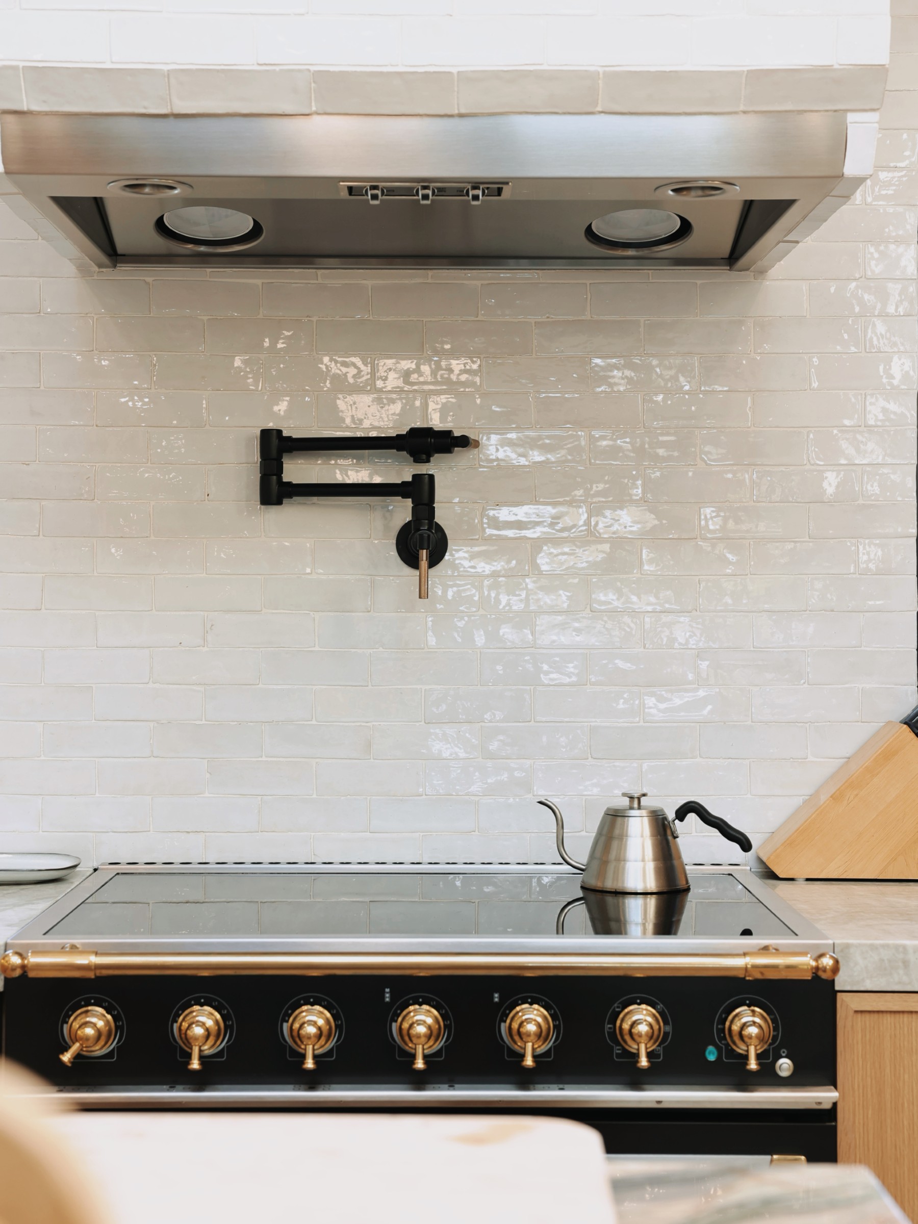 Rift White Oak & Creamy Mushroom