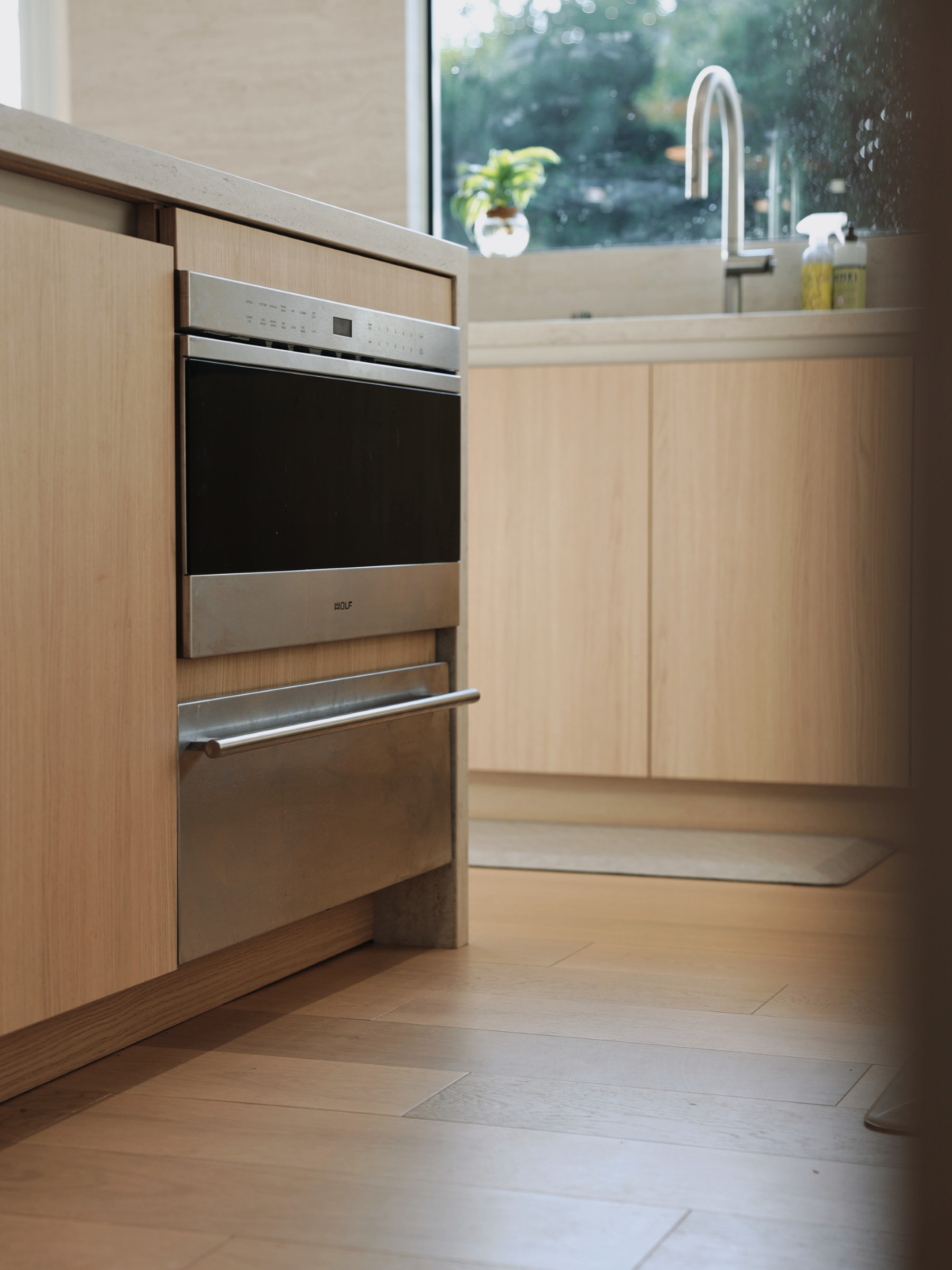 Vintage oak & Snow White